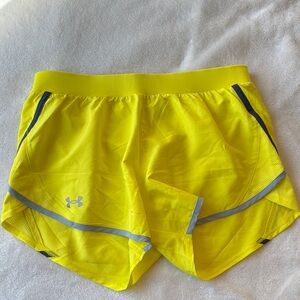 💜 Under Armour Shorts